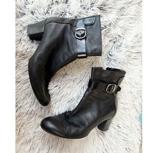 AGL Black‎ Italian Leather Ankle Boots